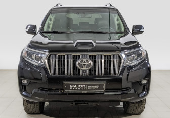 Подержанный автомобиль Toyota Land Cruiser Prado 2019 года (2 фото)