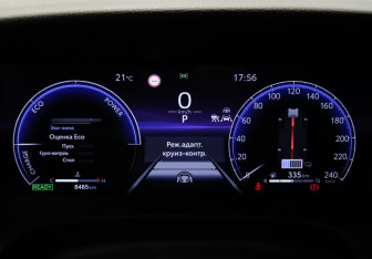 Подержанный автомобиль Toyota Camry Sedan 2025 года (11 фото)