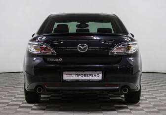 Подержанный автомобиль Mazda 6 Sedan 2010 года (6 фото)