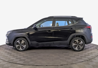 Подержанный автомобиль Москвич 3 2023 года (8 фото)