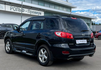 Подержанный автомобиль Hyundai Santa Fe 2006 года (7 фото)