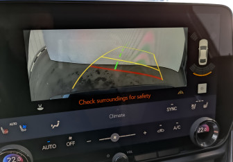 Подержанный автомобиль Lexus ES 2025 года (28 фото)