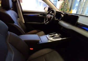 Новый Haval Jolion 2025 (9 фото)