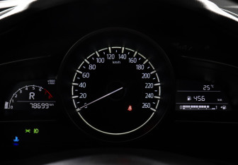Подержанный автомобиль Mazda 3 Sedan 2018 года (11 фото)