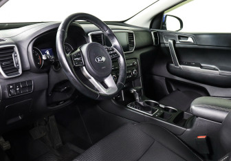 Подержанный автомобиль Kia Sportage 2020 года (7 фото)