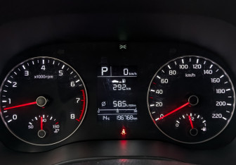 Подержанный автомобиль Kia Rio Hatchback 2021 года (15 фото)