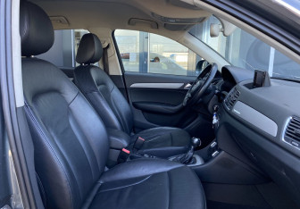 Подержанный автомобиль Audi Q3 2012 года (20 фото)