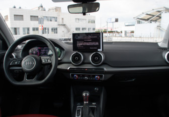 Новый Audi Q2 2025 (16 фото)