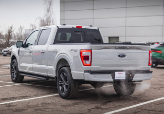 Новый Ford F-150 2023 (10 фото)