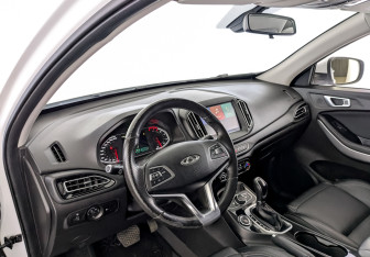 Подержанный автомобиль Chery Tiggo 7 2019 года (16 фото)