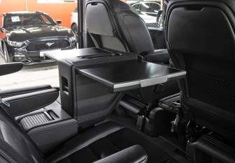 Подержанный автомобиль Peugeot Traveller 2020 года (24 фото)