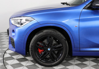 Подержанный автомобиль BMW X1 2019 года (8 фото)