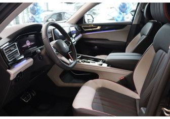 Новый Volkswagen Teramont 2025 (11 фото)