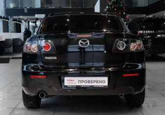 Подержанный автомобиль Mazda 3 Sedan 2008 года (5 фото)