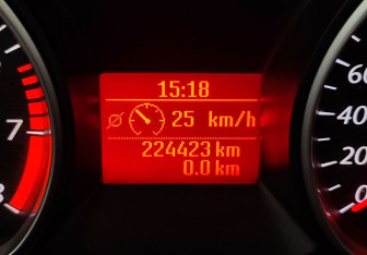 Подержанный автомобиль Ford Galaxy 2011 года (19 фото)