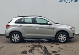Подержанный автомобиль Mitsubishi ASX 2014 года (4 фото)