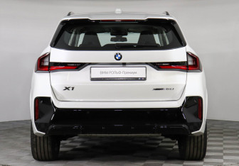 Новый BMW X1 2025 (4 фото)