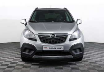 Подержанный автомобиль Opel Mokka 2014 года (2 фото)