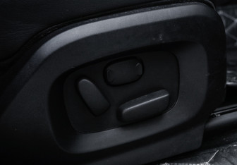 Подержанный автомобиль Land Rover Range Rover Evoque 2012 года (9 фото)