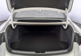 Новый Geely Preface 2025 (8 фото)
