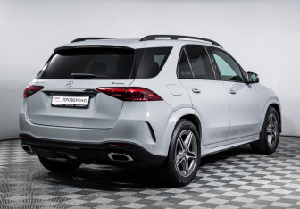 Подержанный автомобиль Mercedes-Benz GLE 2025 года (5 фото)