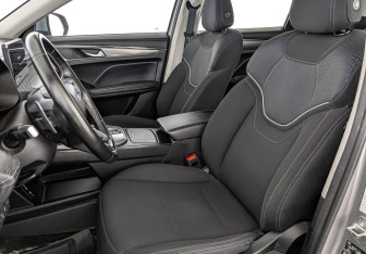 Подержанный автомобиль Haval Jolion 2023 года (20 фото)