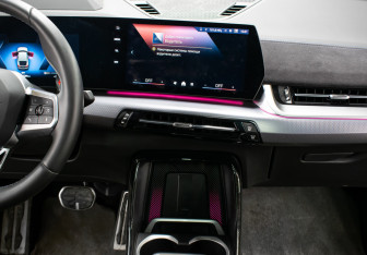 Подержанный автомобиль BMW X2 2024 года (15 фото)