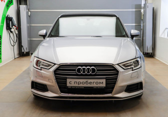 Подержанный автомобиль Audi A3 Sedan 2018 года (2 фото)