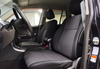 Подержанный автомобиль Suzuki Grand Vitara 2007 года (10 фото)