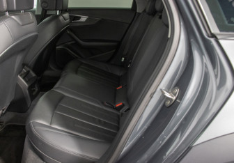 Подержанный автомобиль Audi A4 allroad 2016 года (11 фото)