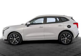 Подержанный автомобиль Haval Jolion 2022 года (8 фото)