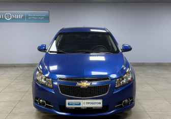 Подержанный автомобиль Chevrolet Cruze Sedan 2011 года (2 фото)