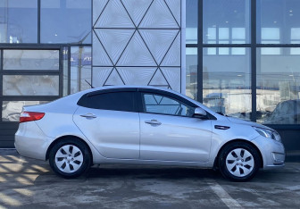 Подержанный автомобиль Kia Rio Sedan 2014 года (4 фото)