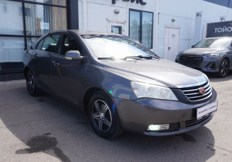 Подержанный автомобиль Geely Emgrand EC7 Sedan 2012 года (3 фото)