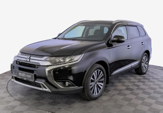 Подержанный автомобиль Mitsubishi Outlander 2020 года (1 фото)