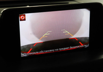 Подержанный автомобиль Mazda CX-5 2018 года (13 фото)