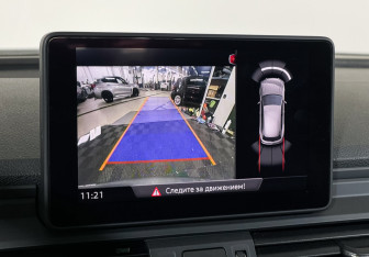 Подержанный автомобиль Audi Q5 2017 года (18 фото)