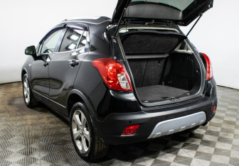 Подержанный автомобиль Opel Mokka 2014 года (9 фото)