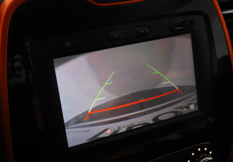 Подержанный автомобиль Renault Kaptur 2016 года (13 фото)