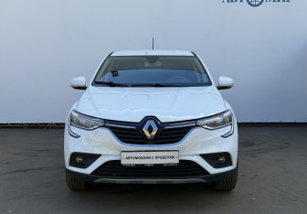 Подержанный автомобиль Renault Arkana 2020 года (2 фото)