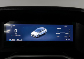Подержанный автомобиль Geely Coolray 2025 года (11 фото)