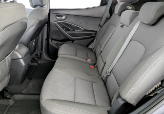 Подержанный автомобиль Hyundai Santa Fe 2014 года (12 фото)