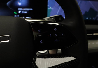 Подержанный автомобиль Exeed LX 2023 года (15 фото)