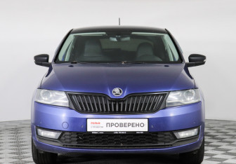 Подержанный автомобиль Skoda Rapid Liftback 2018 года (2 фото)