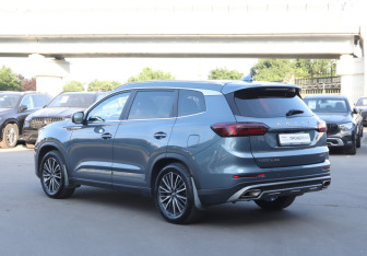 Подержанный автомобиль Chery Tiggo 8 Pro 2021 года (7 фото)