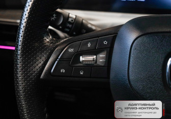 Подержанный автомобиль Changan UNI-T 2023 года (24 фото)