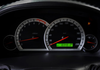Подержанный автомобиль Chevrolet Captiva 2009 года (15 фото)