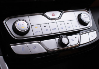 Подержанный автомобиль Great Wall Poer 2021 года (18 фото)