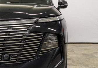 Подержанный автомобиль Haval F7 2024 года (17 фото)