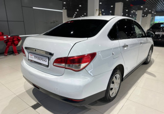 Подержанный автомобиль Nissan Almera Sedan 2017 года (3 фото)